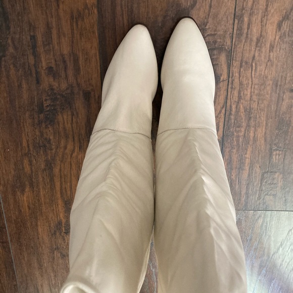 Leather cream boots - Picture 4 of 6